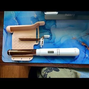 Lunata 1.25” Cordless Convertible Curling Iron/Wand